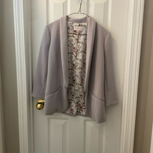 New without tags scuba blazer. XS grey/silver.